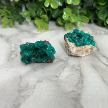 Load image into Gallery viewer, Dioptase Raw Specimen