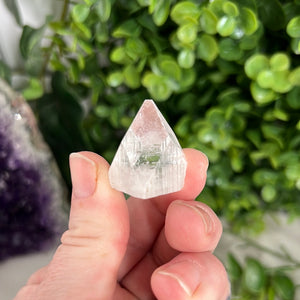 Apophyllite Point