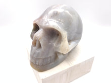 Load image into Gallery viewer, Agate Skull